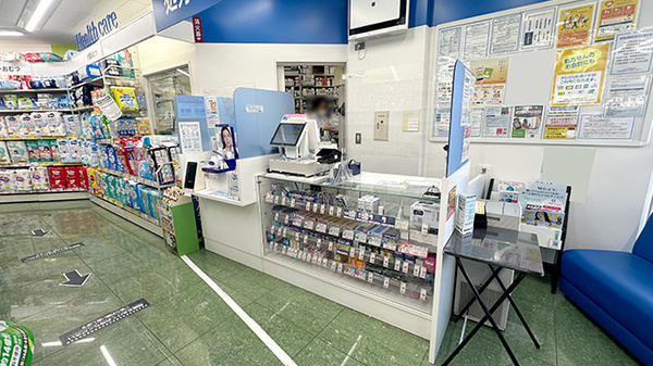 薬局トモズ志木店の受付/カウンター
