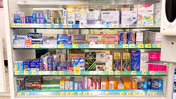 薬局トモズ大宮店の一般医薬品