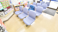 クオール薬局高根町店の待合スペース