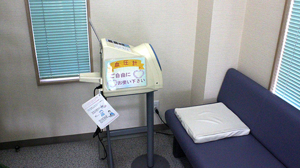 セントラル薬局中央店の血圧計