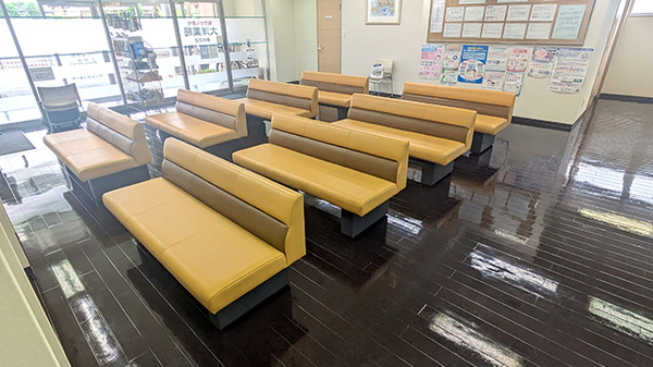 大洋薬局津田沼店の待合スペース