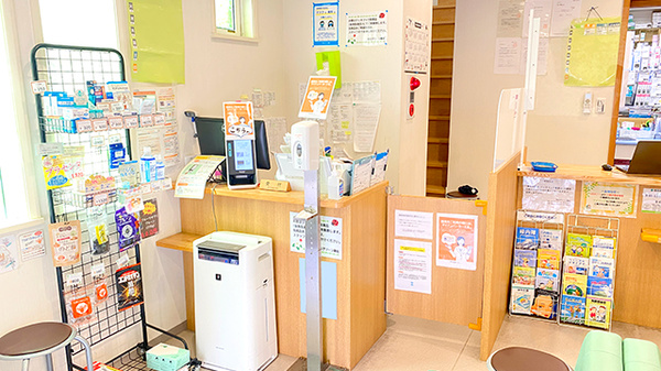 市川グリーン薬局の受付/カウンター