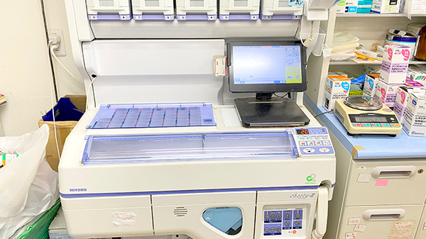 市川グリーン薬局の調剤器具