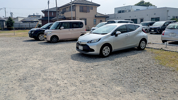 大洋薬局高師店の駐車場