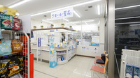 ナチュラルローソンクオール薬局高輪台駅前店の入口