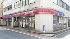 ナチュラルローソンクオール薬局芝大門一丁目店の外観