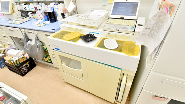 ファーマライズ薬局 東十条店の調剤器具