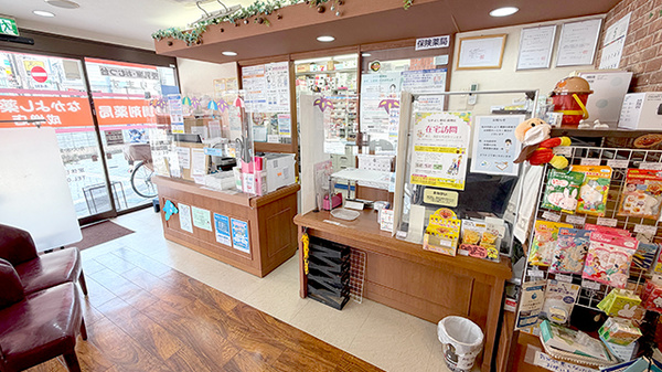 なかよし薬局 成増店の受付/カウンター