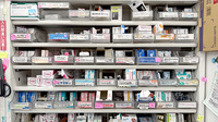 なかよし薬局 成増店の薬棚