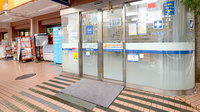 クオール薬局石神井店の入口