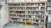 アクア薬局本店の薬棚