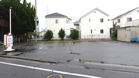 ローソンクオール薬局練馬大泉町三丁目店の駐車場
