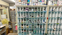 アルファ薬局江北店の薬棚
