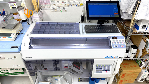 薬局ウェルファーマシーの調剤器具