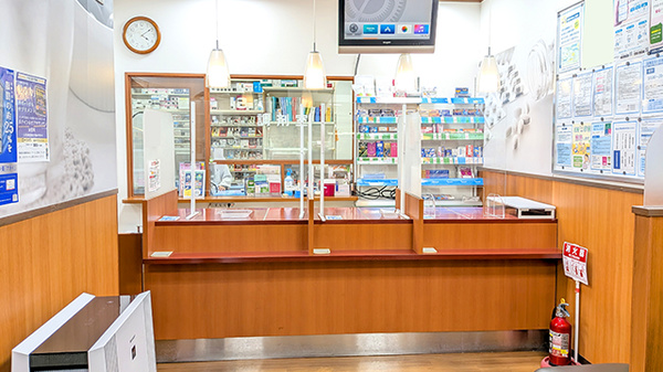 薬局トモズアスタ田無店の受付/カウンター