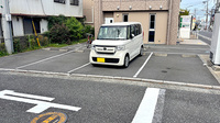 のぞみ薬局下末吉店の駐車場