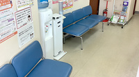 みつけ調剤薬局の待合スペース