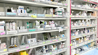 アクア薬局新丸子店の薬棚