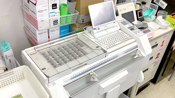 あおば薬局　梶ヶ谷店の調剤器具