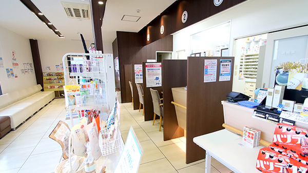 トリム薬局 白根大通店の受付/カウンター