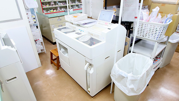 ファーマライズ薬局　三条店の調剤器具