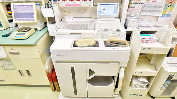 トリム薬局 新発田西店の調剤器具