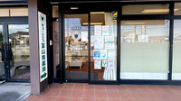 チューリップ富山南薬局の入口