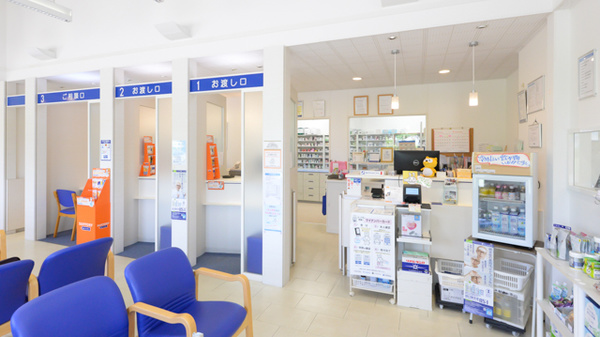 クオール能登町薬局の受付/カウンター