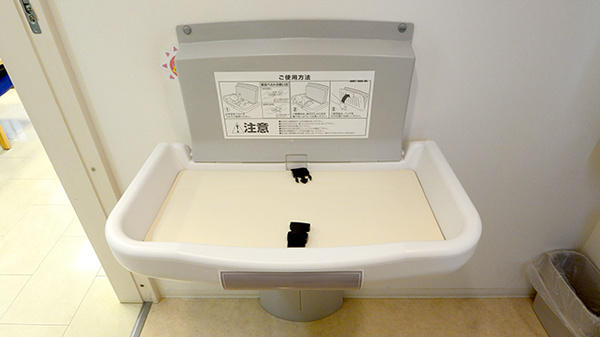 クオール薬局かほく店のキッズ用設備