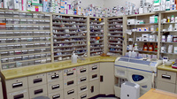クスリのサンロード薬局小原西店の薬棚