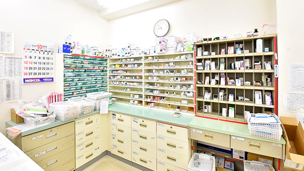 ファーマライズ薬局 鵜沼川崎店の調剤室