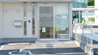 こころ調剤薬局とやまの入口
