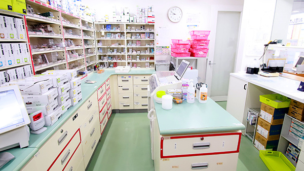 ファーマライズ薬局 富士店の調剤室