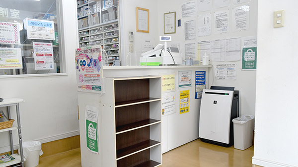 もみの木薬局中田店の受付/カウンター