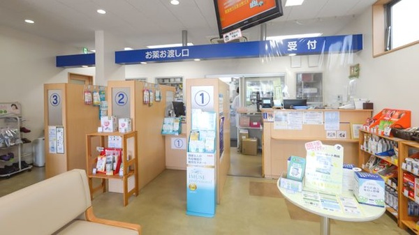 クオール薬局笠寺店の受付/カウンター