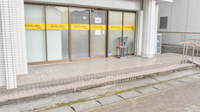 コスモス調剤薬局 小牧駅北店の入口