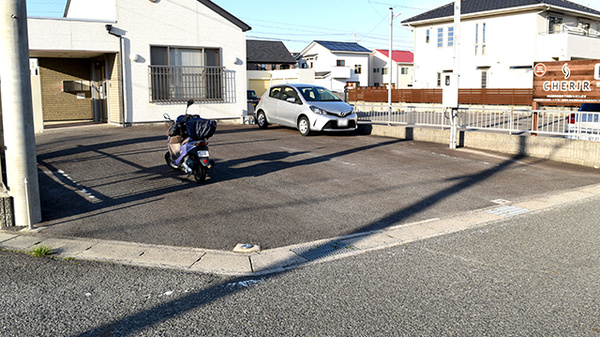 さくらじま薬局の駐車場