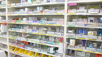 ファースト調剤薬局大津堅田店の薬棚