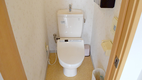 エンジェル薬局のお手洗い