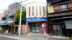 クオール薬局新今里店の外観