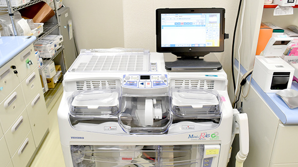 パーク薬局の調剤器具