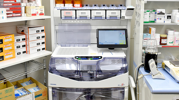 撫子平尾薬局の調剤器具