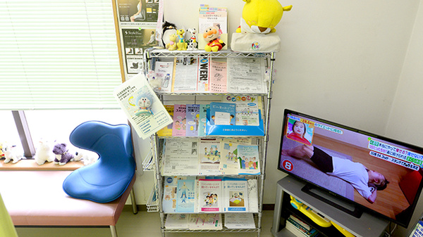 まる薬局南摂津店の冊子