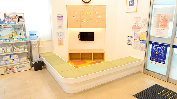 クオール薬局神崎店のキッズ用設備