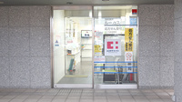 調剤薬局ルーカスの入口