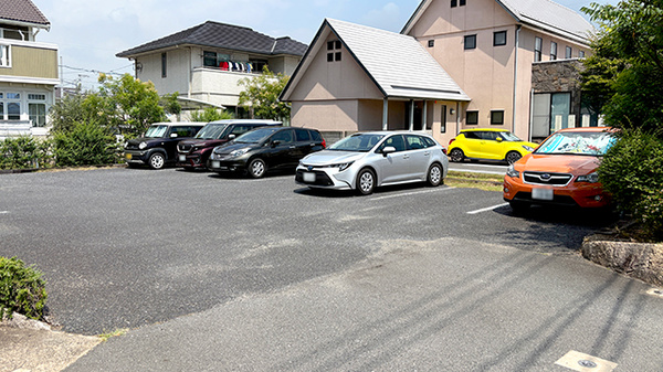 キラきら薬局上成店の駐車場