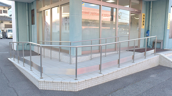 三原なみき薬局のバリアフリー設備