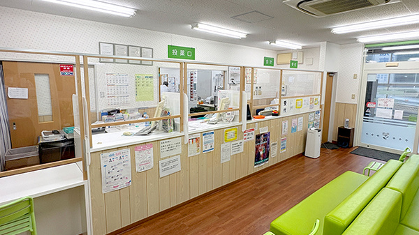 三原こころ薬局の受付/カウンター
