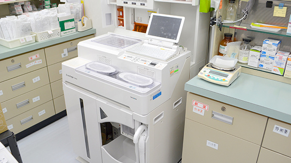 つばさ薬局の調剤器具