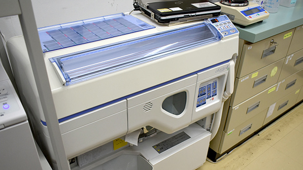 三栄堂薬局の調剤器具
